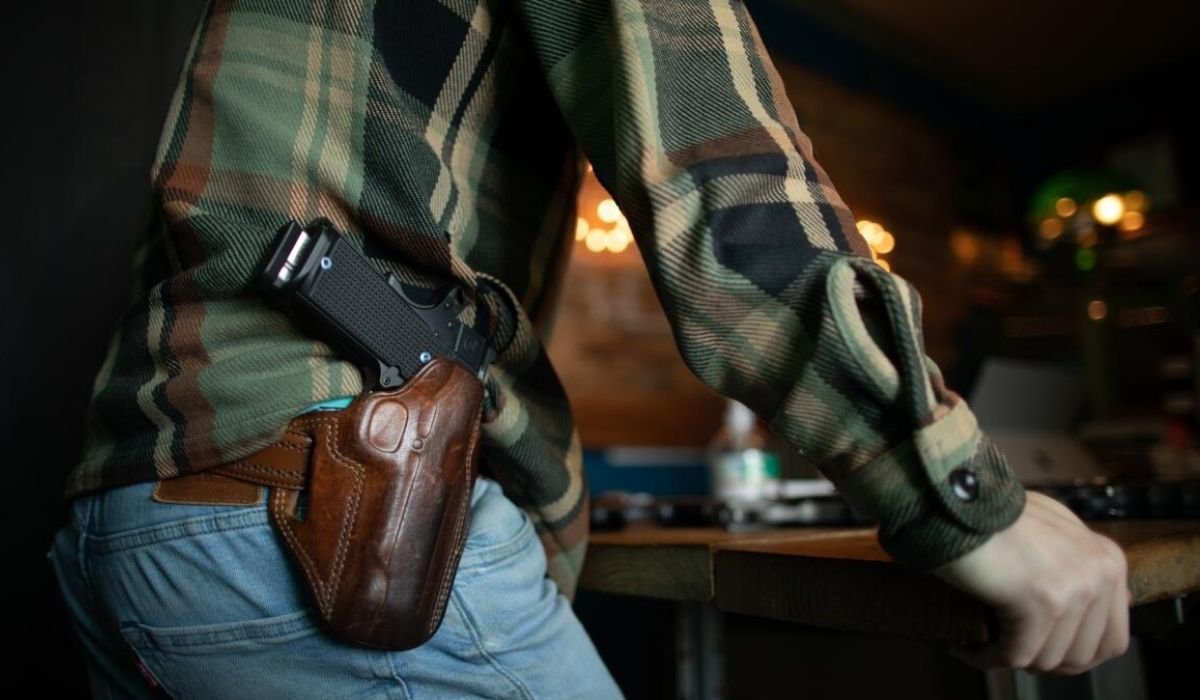 Online vs In‑Person Concealed Carry Training in AR